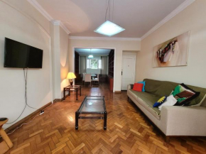 Real Apartments 329 - 3 bedrooms and 3 bathrooms in Copacabana